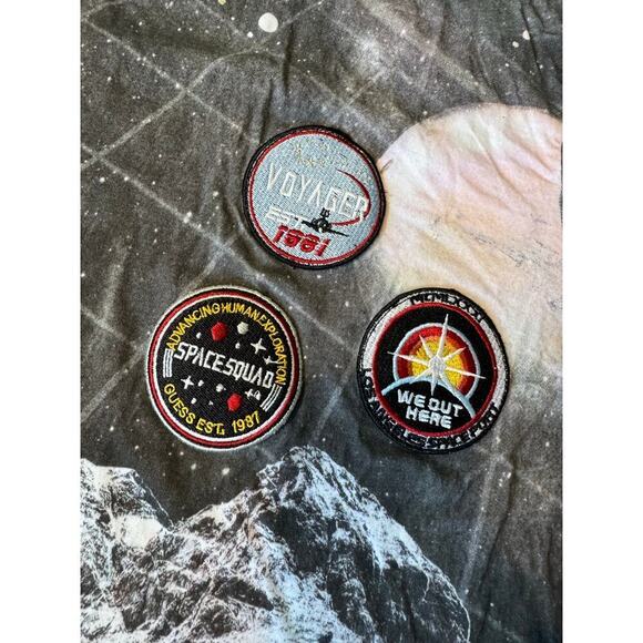 GUESS Cosmic Space T-shirt, size Large; Outer Space, with sew on patches, RARE - Picture 7 of 8